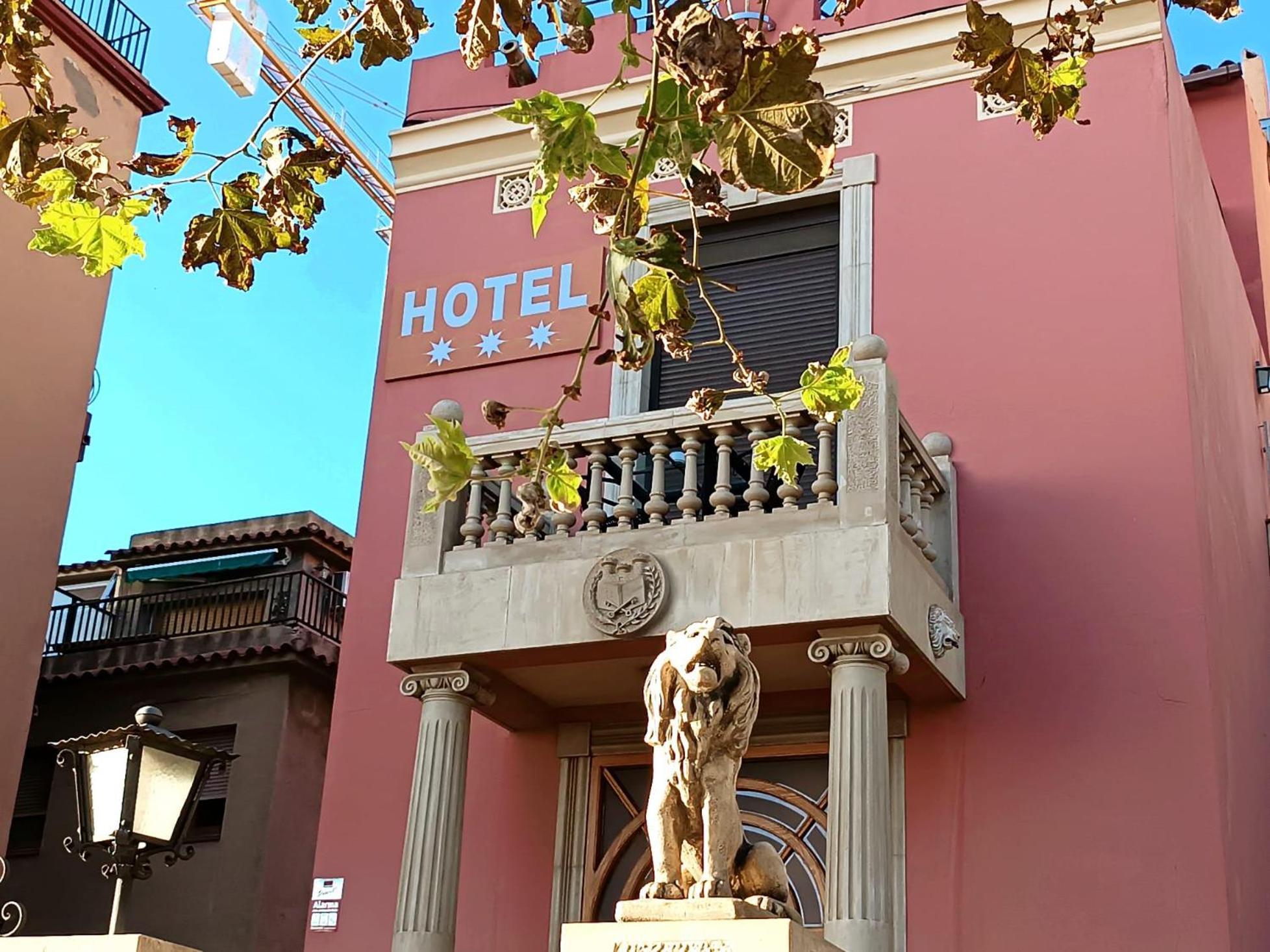 Hotel Llar De Capitans El El Masnou Extérieur photo